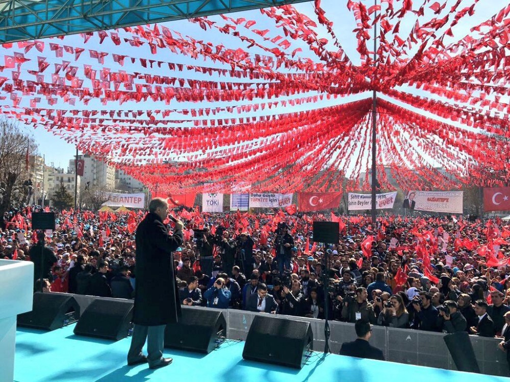 Cumhurbaşkanı Erdoğan milletle buluştu