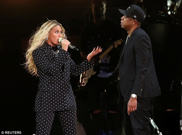 Beyonce müjdeyi verdi İnstagram'da rekor kırdı