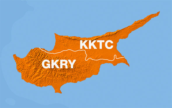 Kıbrıs'ta ipler koptu KKTC'den son dakika Enosis kararı