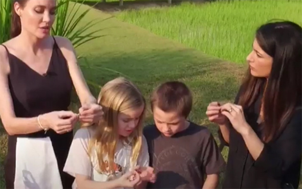Angelina Jolie, Kamboçya'da akrep ve örümcek yedi!