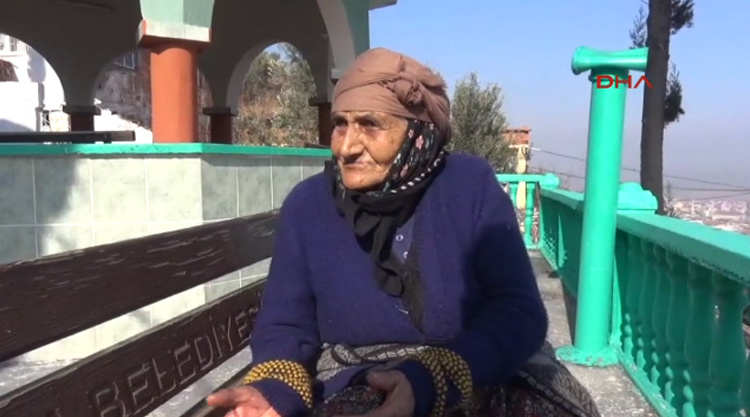  82 yaşındaki kadına cami nöbeti cezası verildi