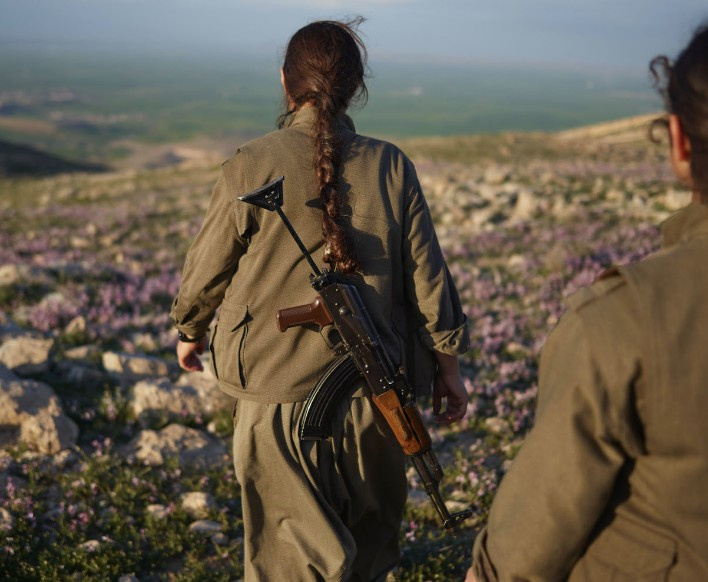 Cinsiyet değiştirip PKK'ya katılan terörist tutuklandı