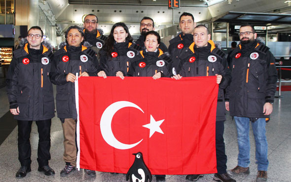 Antarktika'da kurulacak Türk bilim üssü için yola çıktılar