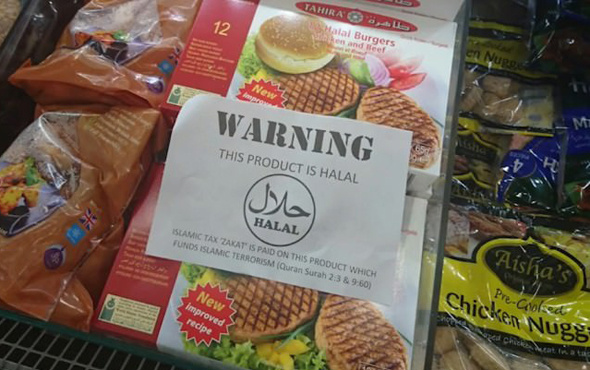 İslam düşmanları helal gıdalara taktı!