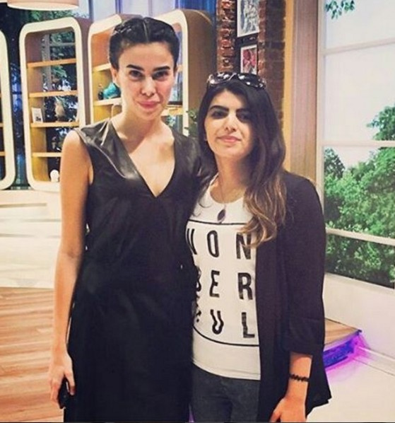 Asena Atalay�ın estetiksiz haline bakın tanımak imkansız