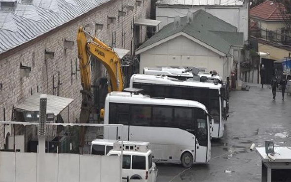 Taksim'de cami için ilk kepçe vuruldu