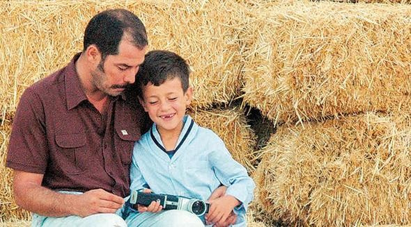 Babam ve Oğlum'un Deniz'i delikanlı oldu