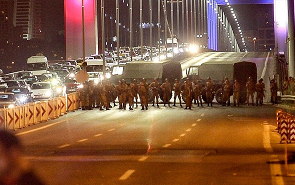 FETÖ'cü darbeciler baltayı taşa vurdu! O rapor tamamlandı