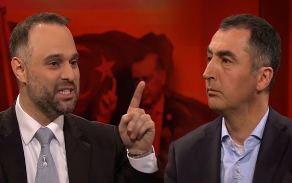  Alman TV kanalında Cem Özdemir'i rezil eden Türk