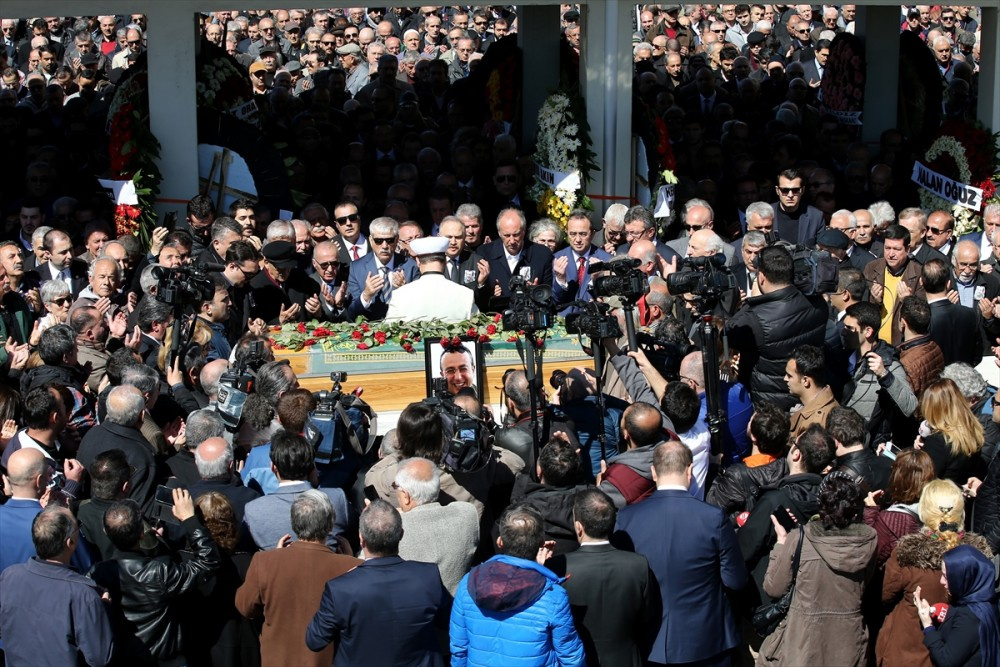 Tayfun Talipoğlu'nun cenazesi gözyaşlarıyla uğurlandı!