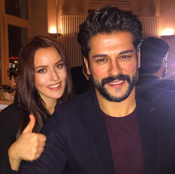 Burak Özçivit ve Fahriye Evcen ayrıldı! Şok etkisi yarattı