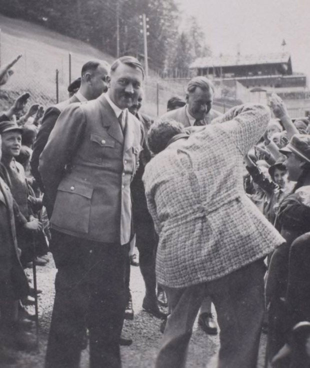 Hitler ve sevgilisinin ortaya çıkan çok özel fotoğraflarına bakın