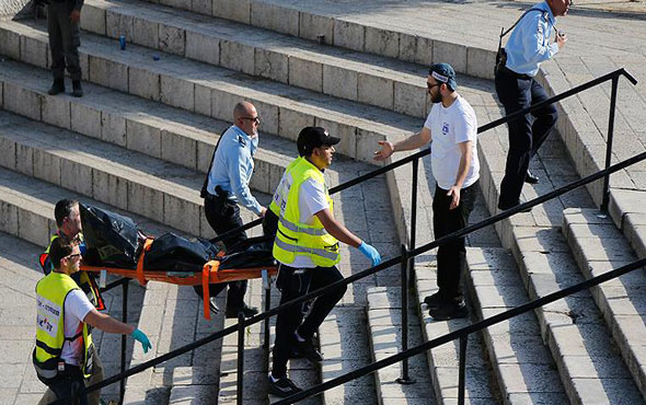 İsrail polisinden sokak ortasında yargısız infaz