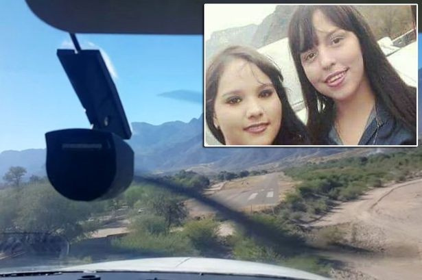 Selfie çekerken uçağın kanadına takıldılar! Korkunç ölüm