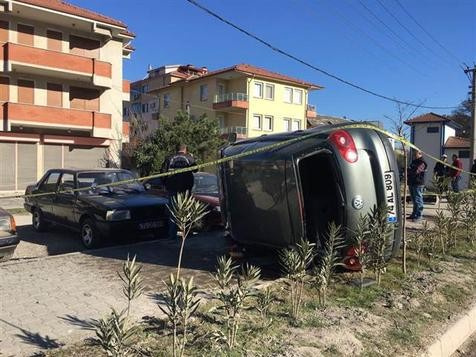 Ölüm kaldırımda yürürken yakaladı