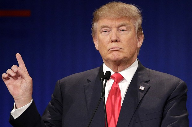 Donald Trump'ın kravatına bakın fena ifşa oldu