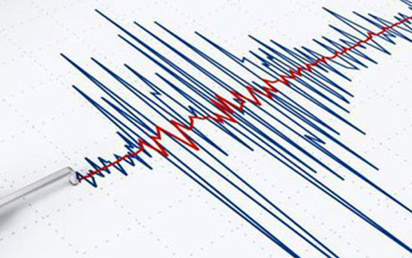 Balıkesir'de korkutan deprem! kaç şiddetinde oldu?