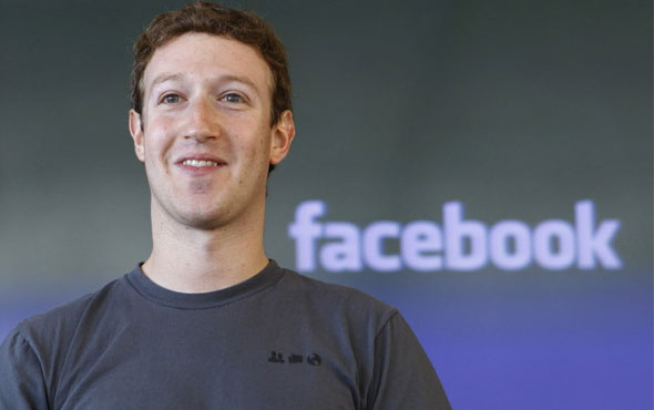 Mark Zuckerberg diploma alamadığı okula geri dönüyor