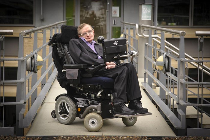 Stephen Hawking'den korkutan açıklama 'Dünyanın sonu...'