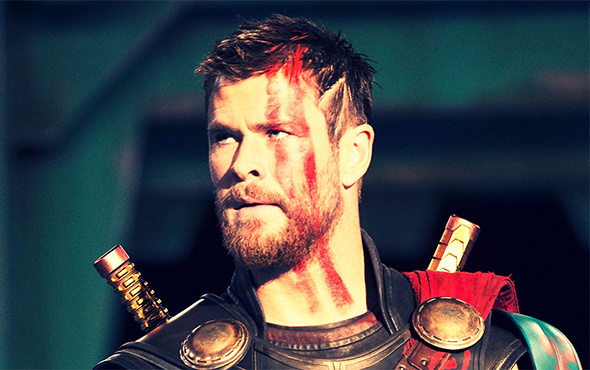 Thor: Ragnarok'tan Türkçe dublajlı nefes kesen fragman