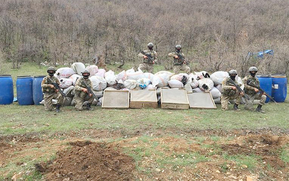 Diyarbakır'da 2 ton 280 kilogram esrar ele geçirildi