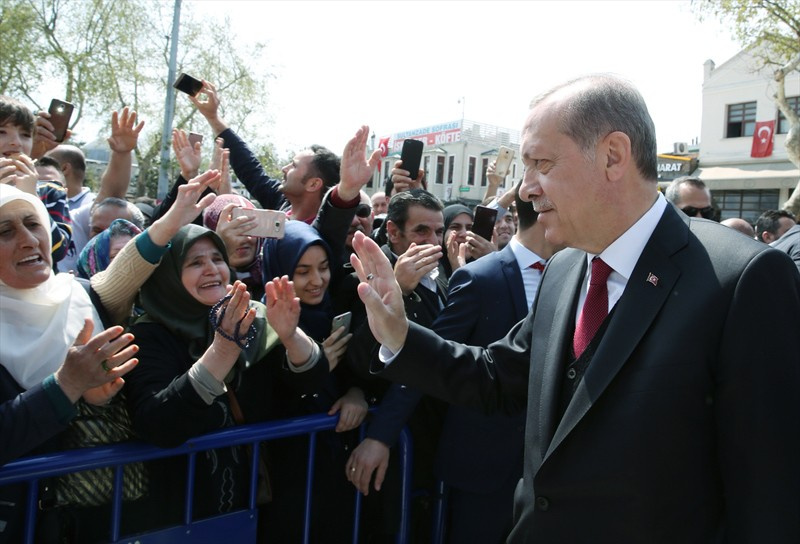 Cumhurbaşkanı Erdoğan Eyüp Sultan'ı ziyaret etti 