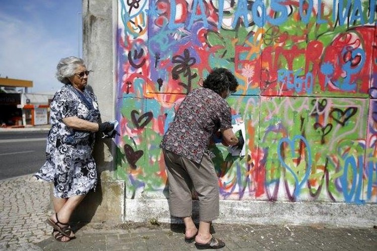 Grafitici yaşlılar çetesi Portekiz'e kök söktürüyor!