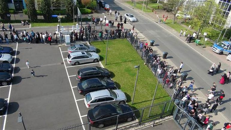 Almanya'da referandum kuyruğu