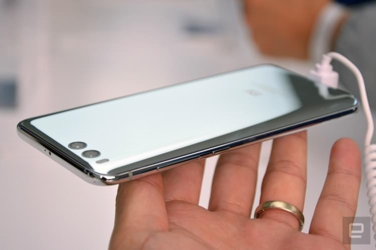 İPhone ve Samsung tarihe mi gömecek?  Olay cep telefonu
