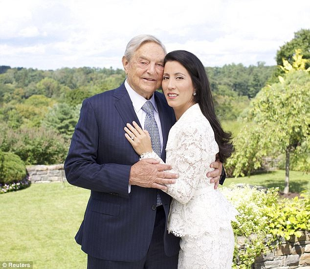 Kimdir bu George Soros! Eşi torunu yaşında aslı Yahudi...