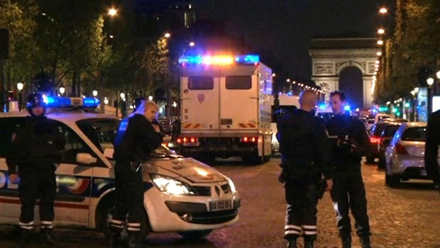 Paris saldırısından ilk görüntüler