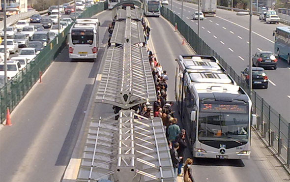 30 Nisan İDO iptali Metrobüs - Marmaray 1 Mayıs'ta çalışıyor mu?