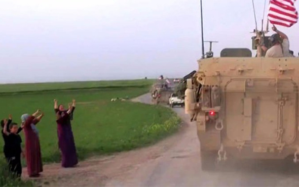 Şok görüntüler: ABD askerleri YPG'li teröristlerle birlikte...