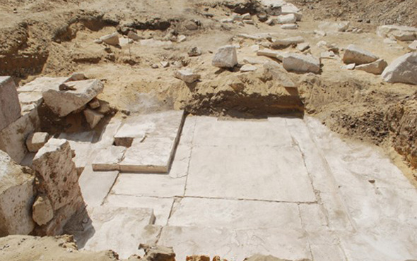 3 bin 700 yıllık piramit kalıntıları keşfedildi