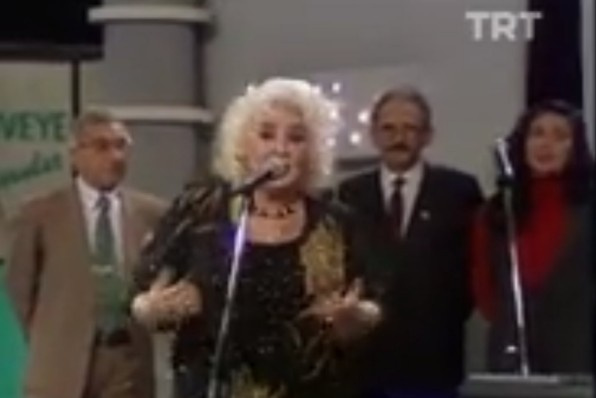Kılıçdaroğlu'nun şarkı söylediği o program yıl 1994
