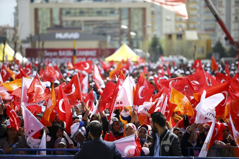 Gaziantep'te yoğun kalabalık Binali Yıldırım'ı böyle karşıladılar