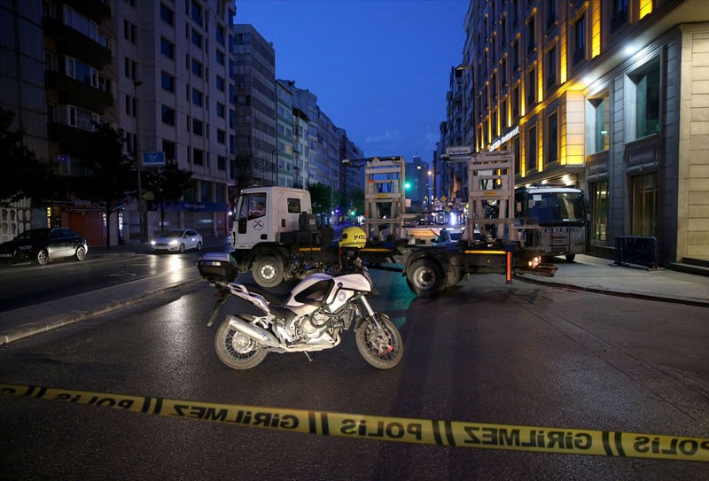 Sabah 5 itibariyle 1 Mayıs başladı! Taksim'de kuş uçmayacak