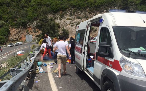 Marmaris'te tur otobüsü devrildi 24 ölü, 10 yaralı  görüntüler feci