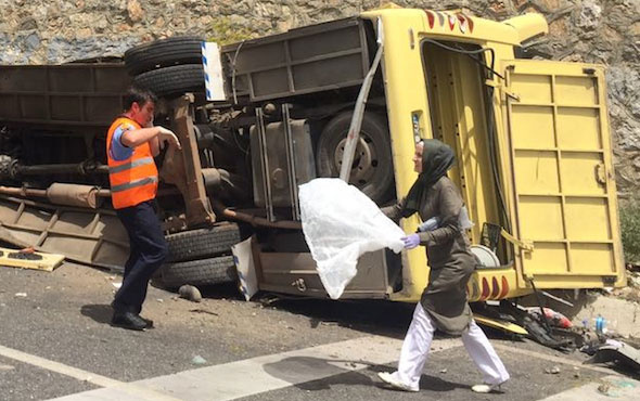 Marmaris otobüs kazası ölenlerin isimleri yaralıların kimlikleri