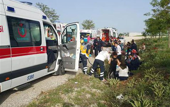  Konya'da otobüs devrildi, yaralılar var... Yolcular uyarmış!