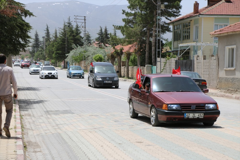 Vatandaşlar şehidin oğlunun düğününe akın etti! Gözyaşları sel oldu