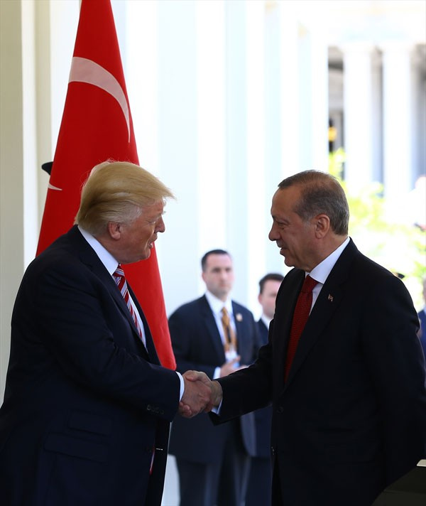 Trump Erdoğan'ı kapılarda bekledi bomba görüntüler