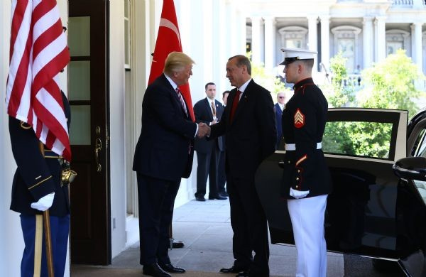 Erdoğan ve Trump görüşmesinde dikkat çeken detay!