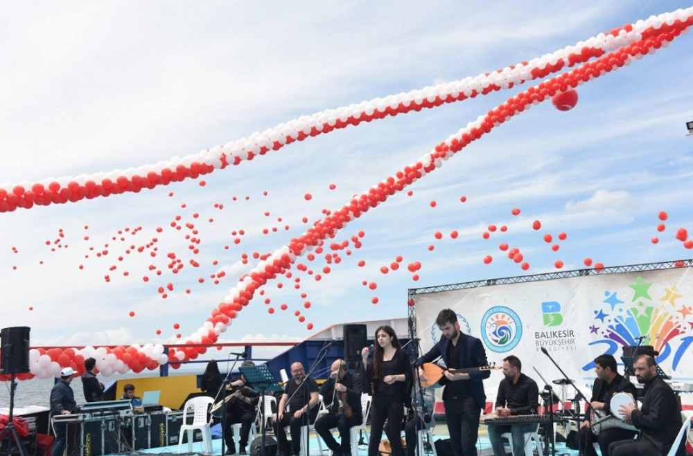 Balıkesir Büyükşehir Belediyesi 19 Mayıs'ı işte böyle kutladı