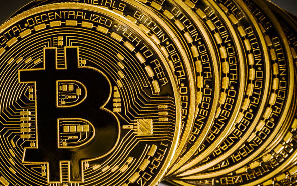 Sanal para birimi Bitcoin'in değeri rekor kırdı