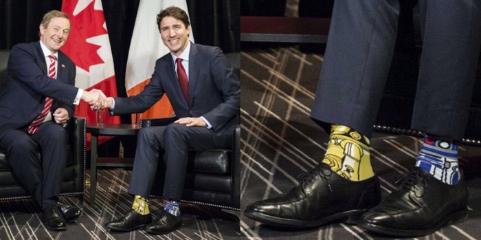 Trudeau'nun çorapları Merkel'i şaşırttı!