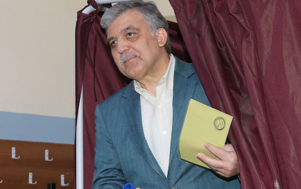 AK Parti'den Abdullah Gül'e flaş çağrı 