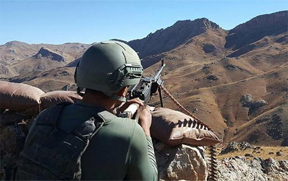 Çukurça'da PKK'lı teröristlerle çatışma çıktı