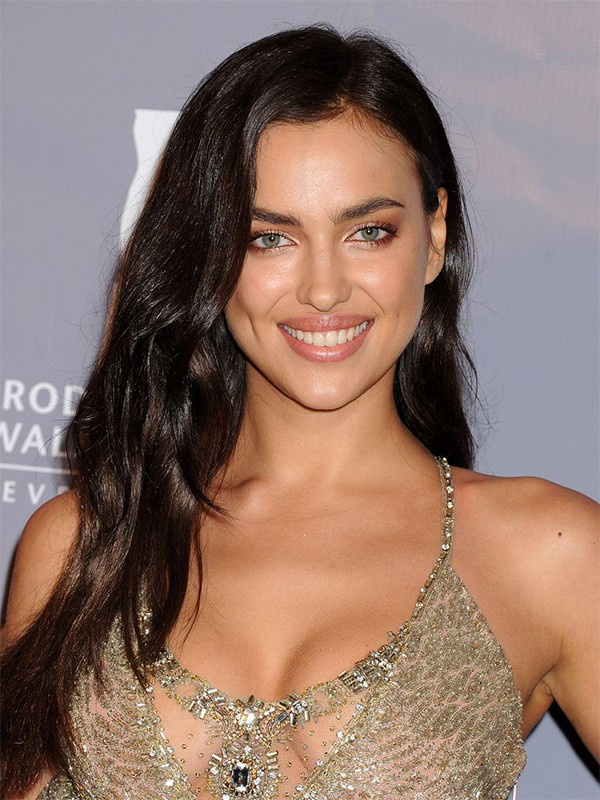 Ünlü model Irina Shayk'ın başını yakan paylaşım