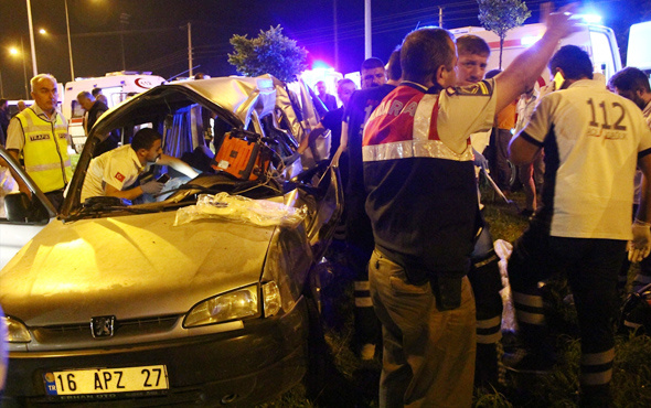 Samsun'da feci kaza bir aile yok oldu